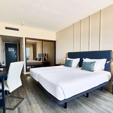 ホテル Tryp By Wyndham Lisboa Caparica Mar 4*