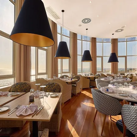 Tryp By Wyndham Lisboa Caparica Mar Hotel 4*