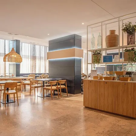 ホテル Tryp By Wyndham Lisboa Caparica Mar コスタ・ダ・カパリカ