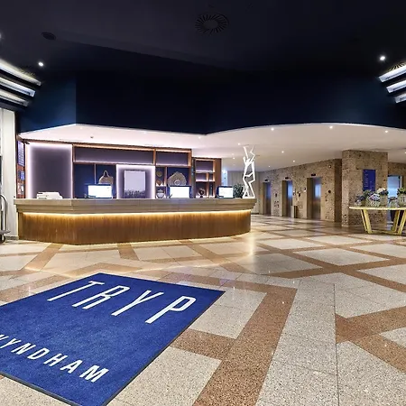 Tryp By Wyndham Lisboa Caparica Mar 4*