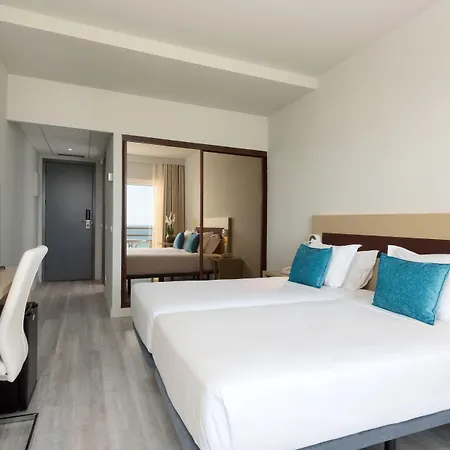 ホテル Tryp By Wyndham Lisboa Caparica Mar 4*