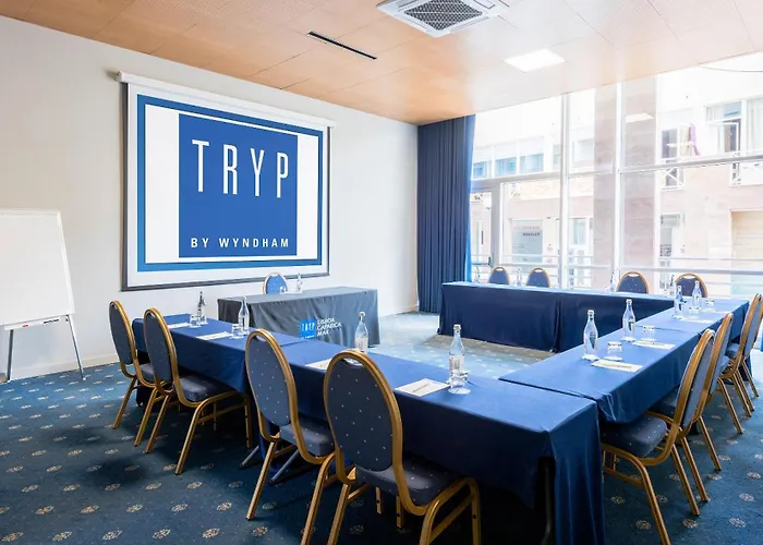 Hotel Tryp By Wyndham Lisboa Caparica Mar 4*