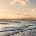 Tryp By Wyndham Lisboa Caparica Mar 4*