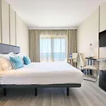 Tryp By Wyndham Lisboa Caparica Mar