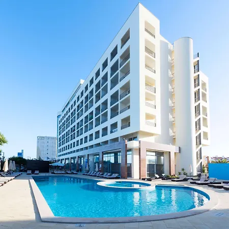 Tryp By Wyndham Lisboa Caparica Mar