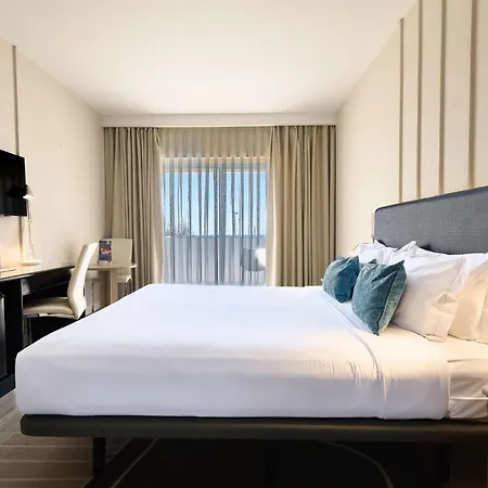 Tryp By Wyndham Lisboa Caparica Mar كوستا دا كاباريكا