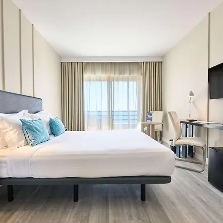Tryp By Wyndham Lisboa Caparica Mar
