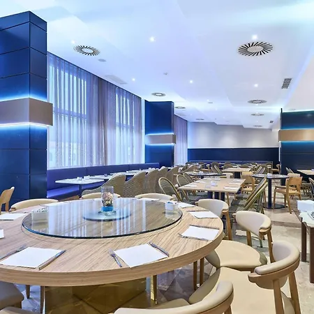 Tryp By Wyndham Lisboa Caparica Mar 4* Costa da Caparica