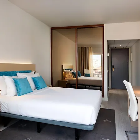 Tryp By Wyndham Lisboa Caparica Mar فندق 4*