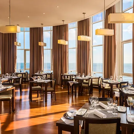 Tryp By Wyndham Lisboa Caparica Mar 4*