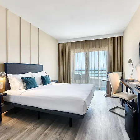 Hotel Tryp By Wyndham Lisboa Caparica Mar 4*