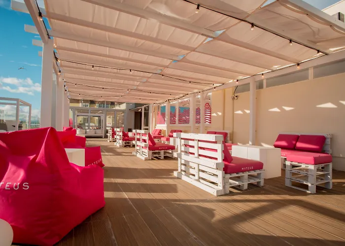 Tryp By Wyndham Lisboa Caparica Mar 4*