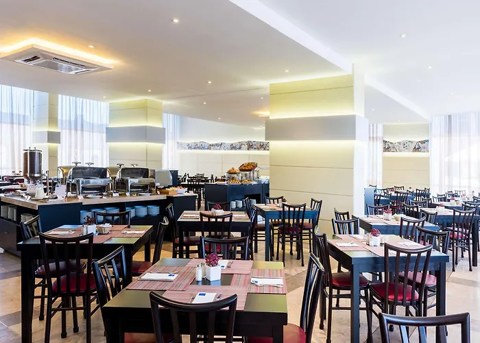 Tryp By Wyndham Lisboa Caparica Mar 4* Costa de Caparica