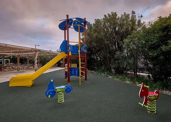 Hotel Tryp By Wyndham Lisboa Caparica Mar 4*