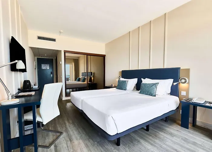 Hotel Tryp By Wyndham Lisboa Caparica Mar 4*