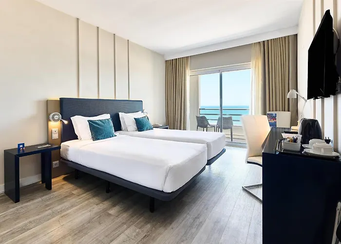 Hotel Tryp By Wyndham Lisboa Caparica Mar 4*