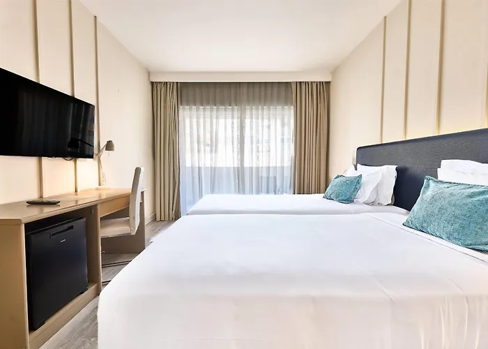 Tryp By Wyndham Lisboa Caparica Mar 4* Costa de Caparica