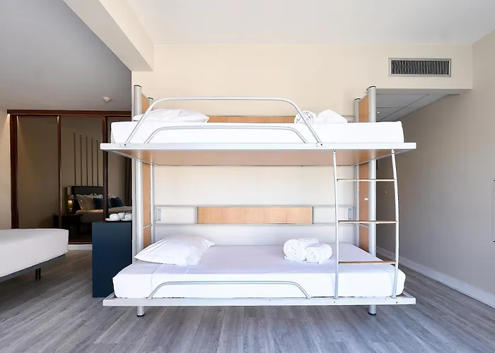 Hotel Tryp By Wyndham Lisboa Caparica Mar 4*